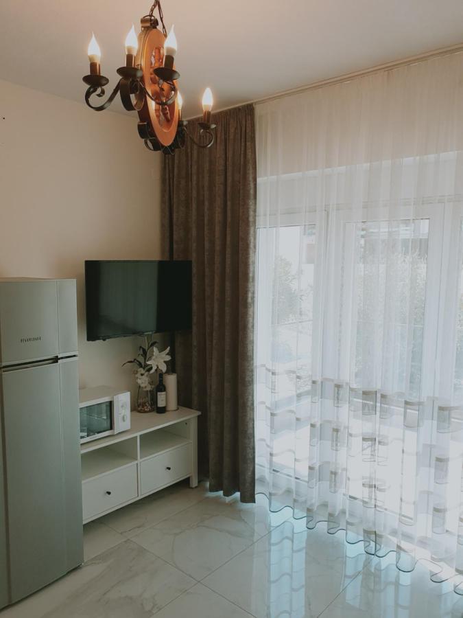 Apartments Hanioti Bagian luar foto